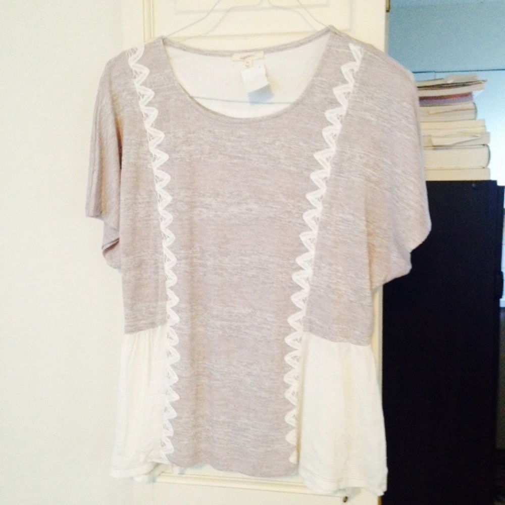 Lace knit top